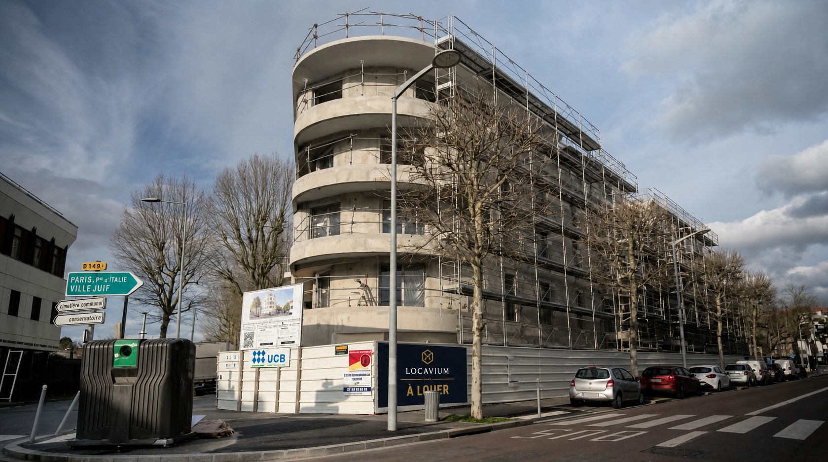 Vue principale du bien commercial a L'Hay-les-Roses